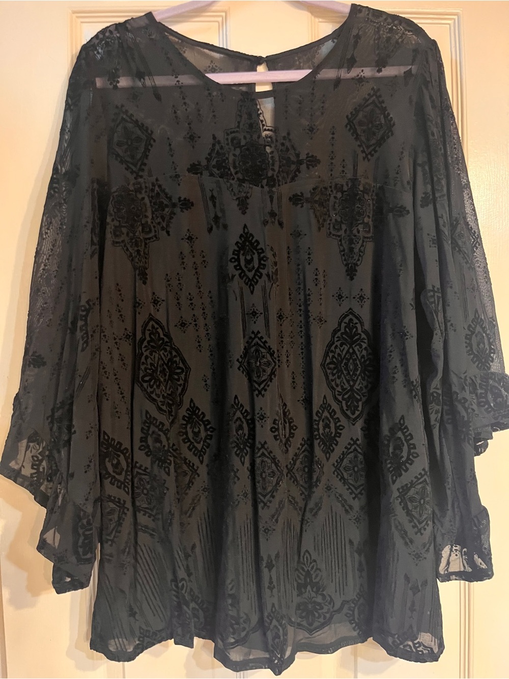 NWT Torrid velvet burn out top